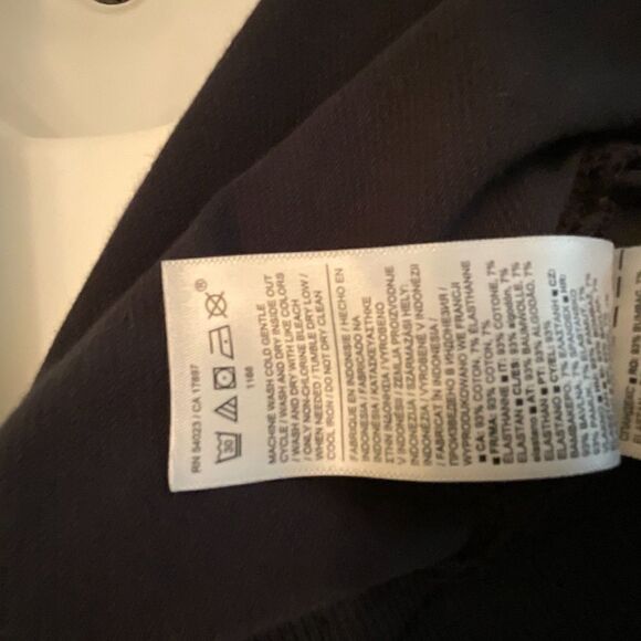 Athleta Farallon Midi Short Size 3X Black 7 Inch Inseam Casual Comfort Plus Sz N - Picture 12 of 12